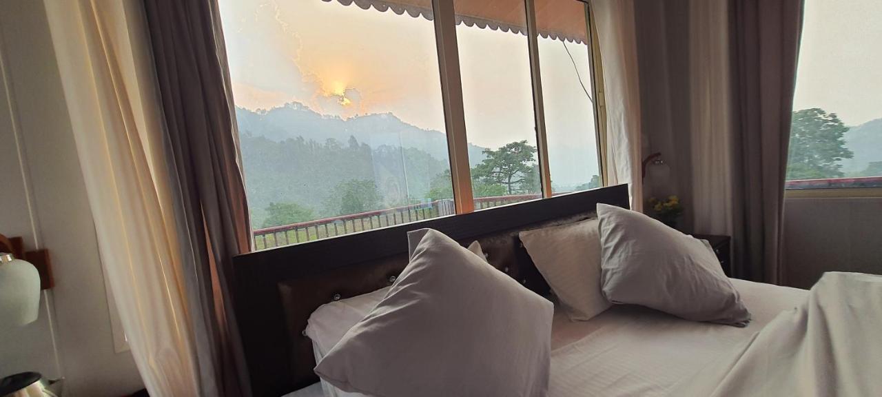 Karthik Resorts, Jeolikote Nainital Eksteriør billede